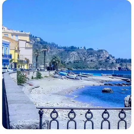 Casa Al Mare Accanto Taormina 別荘 ジャルディーニ・ナクソス